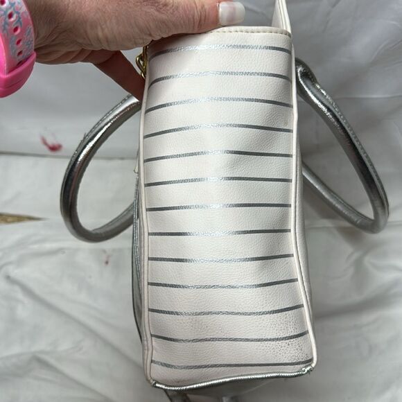 Betsy Johnson Unicorn 2-Way Satchel White/Silver Metallic Shoulder Bag. - Picture 3 of 14